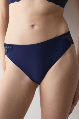 Triumph - Amourette Tai trusse Triumph - Amourette Tai trusse