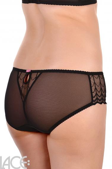 LACE Design - Caroline Mathilde Short