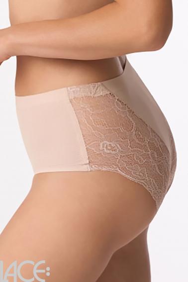 Babell Lingerie - Høj trusse - Babell 04